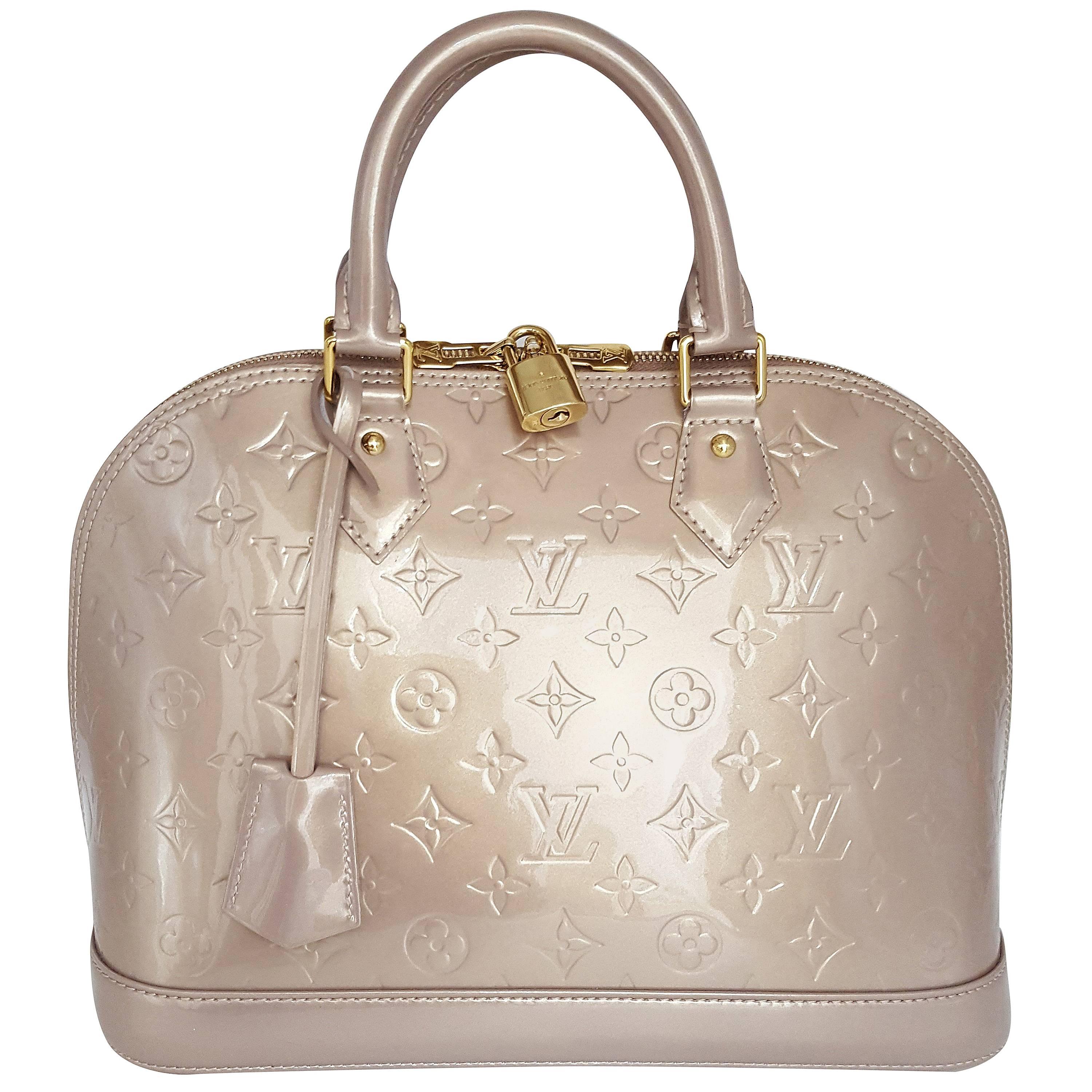 Louis Vuitton Alma PM In Beige Vernis And Gold Hardware