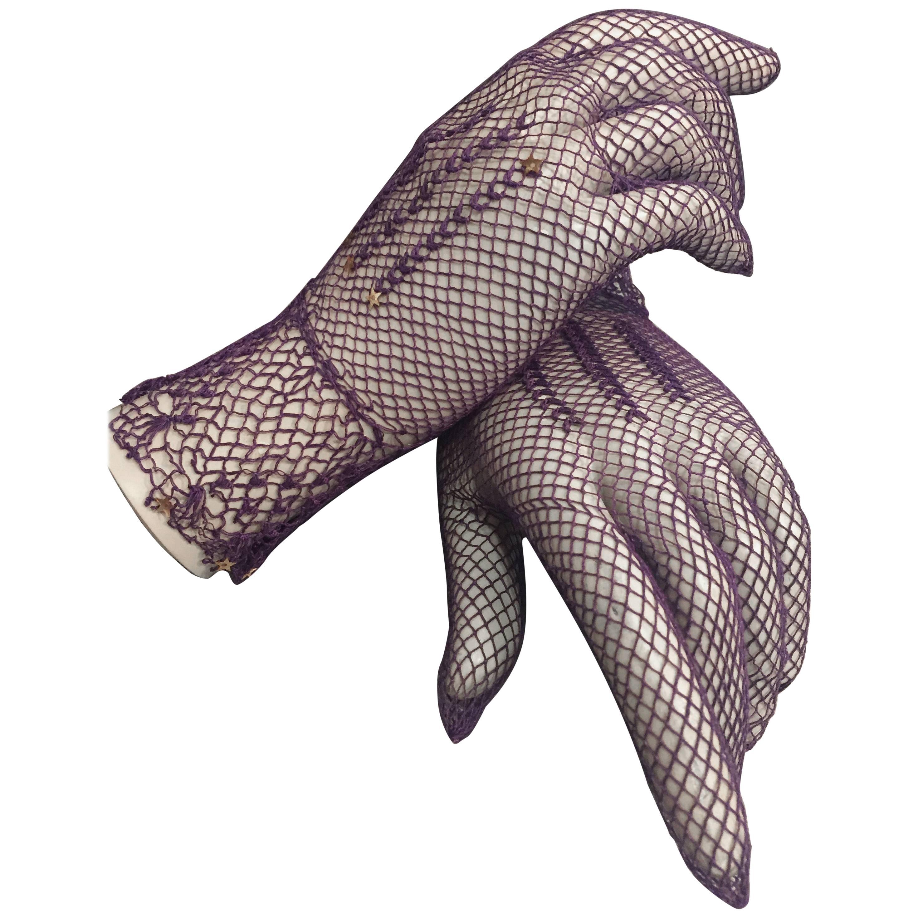 1930s Purple Cotton Crochet Gloves w Nice Details