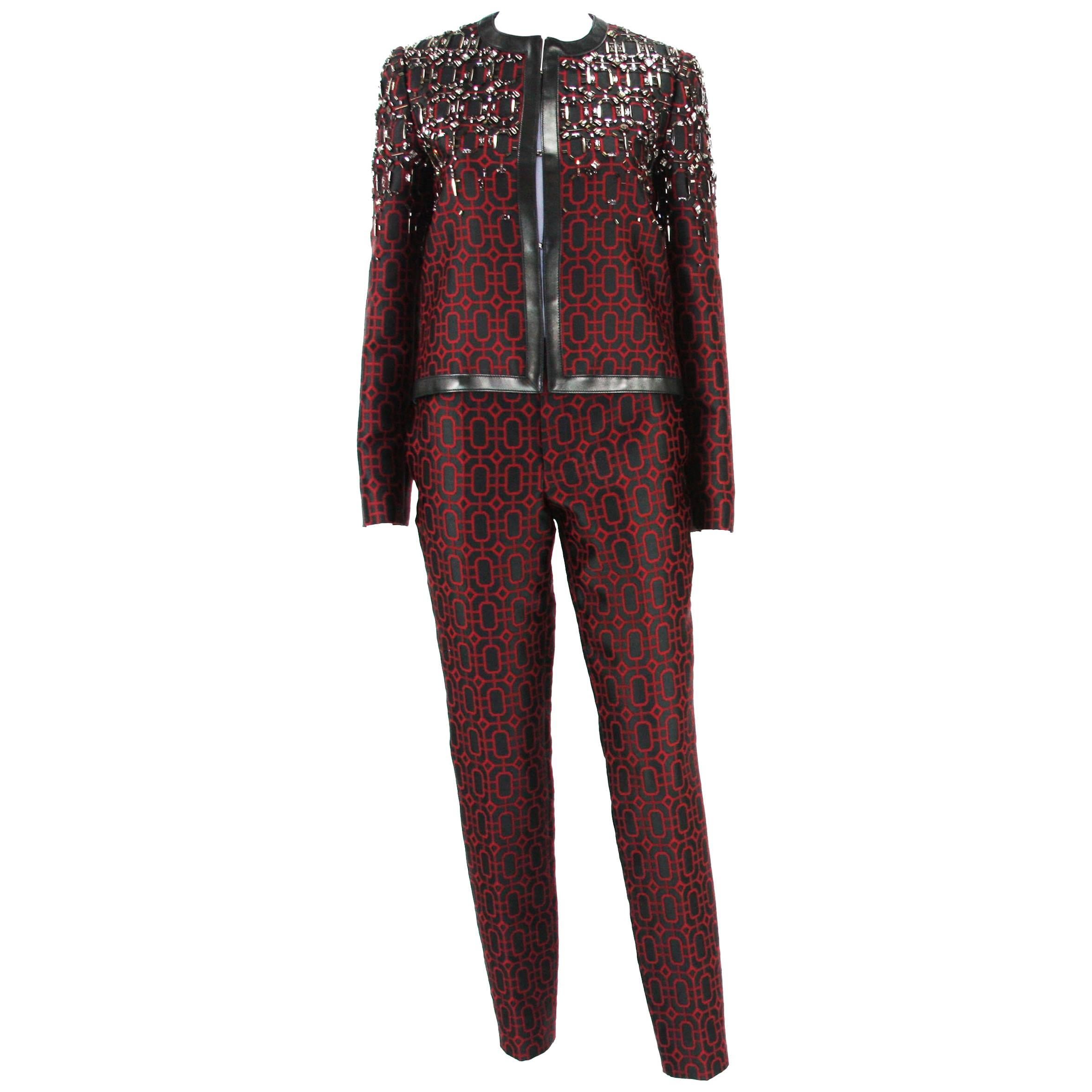 New Gucci Beaded Embellished Black Burgundy Pant Suit It. 40 - US 4/6 For Sale