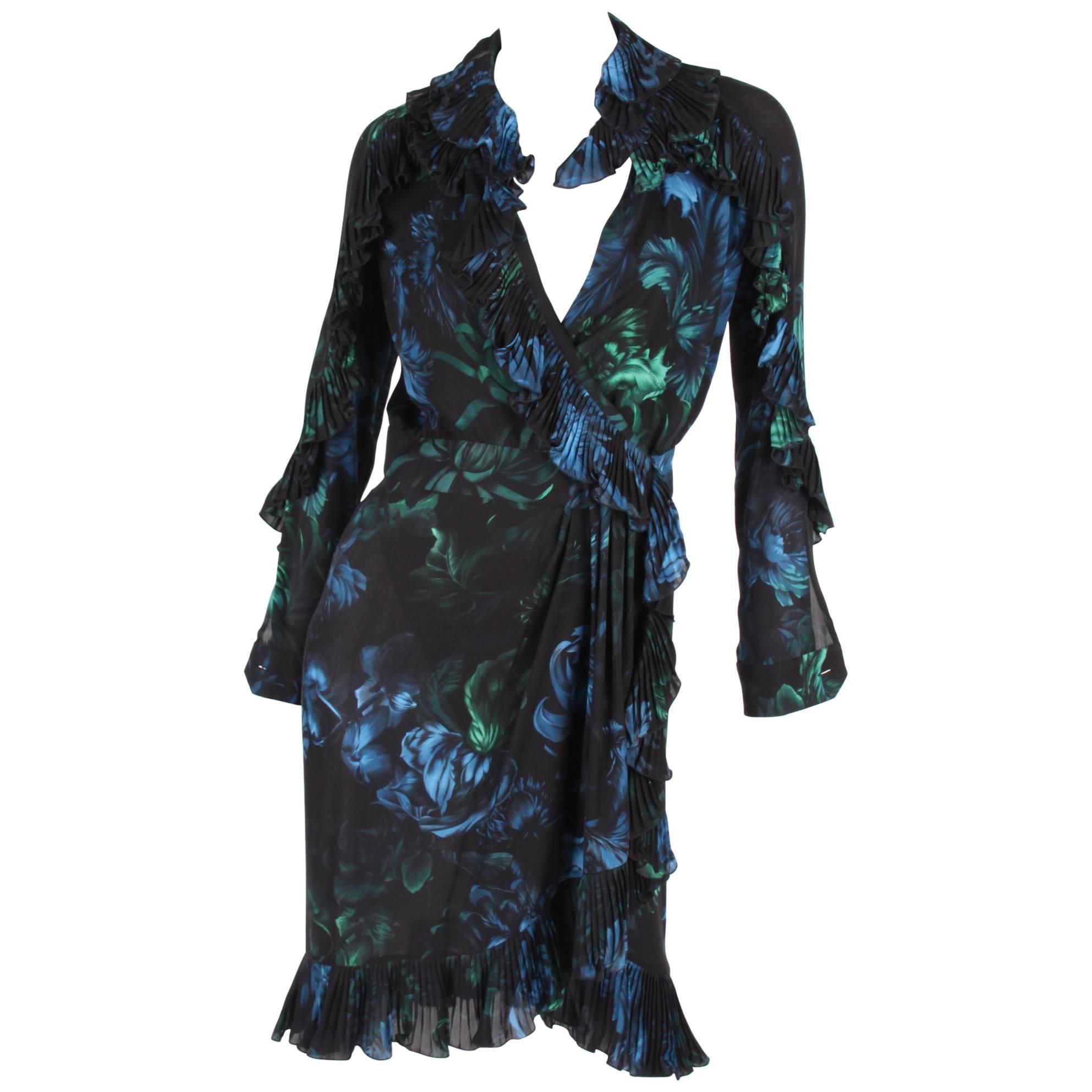 Gucci Silk Wrap Dress Floral Print - black blue green 