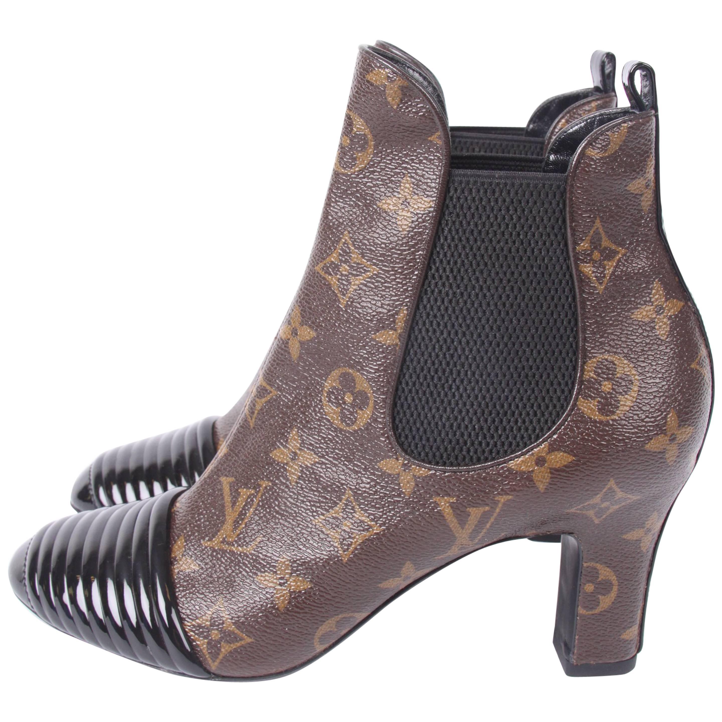 Louis Vuitton Revival Ankle Boot Monogram Canvas - brown & black 