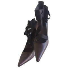 Gucci Pointed Winklepicker Brown Leather Pumps with Ribbon 4
