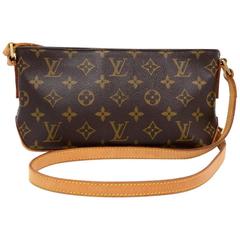 Louis Vuitton Trotteur Monogram Canvas Shoulder Pochette Bag