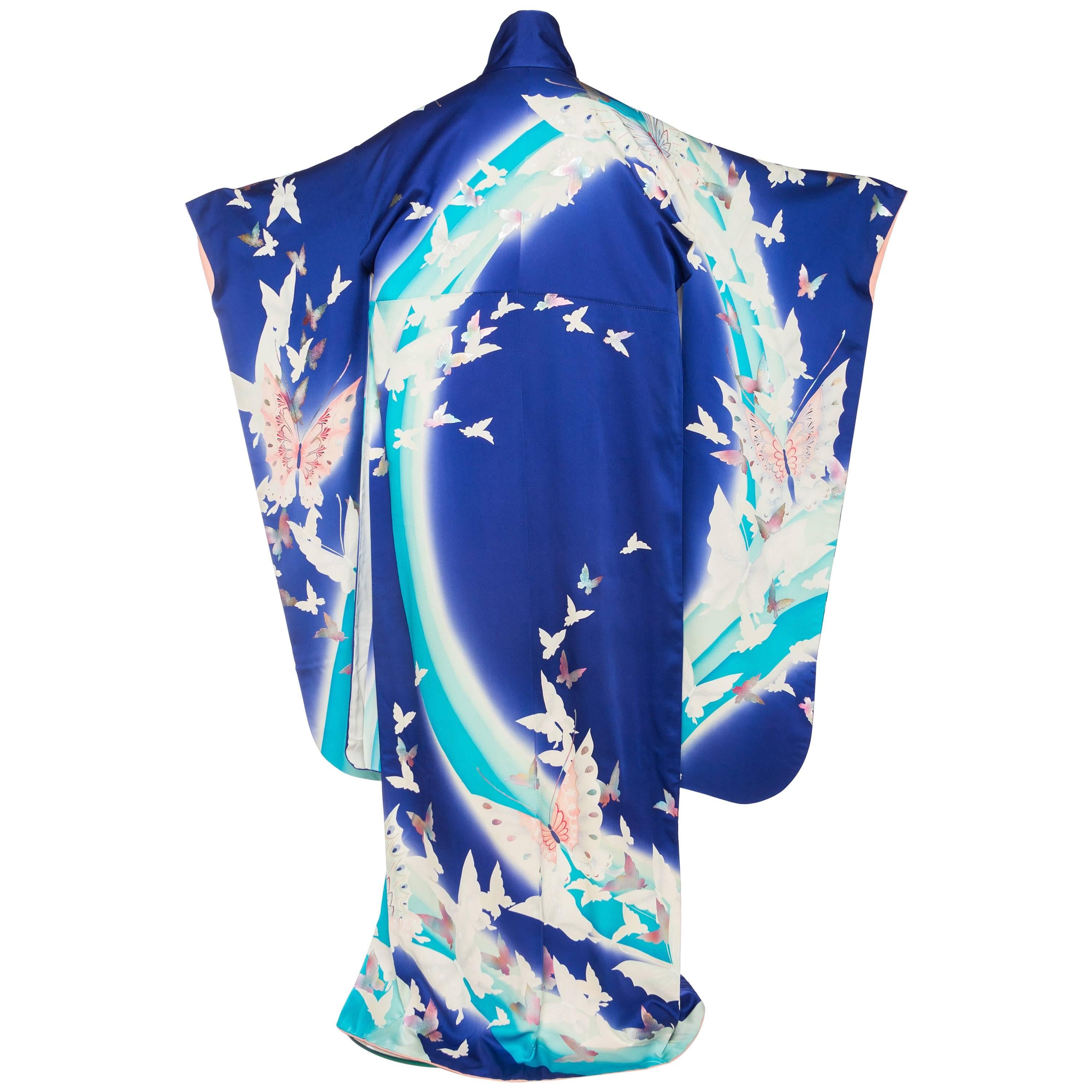 1940S Blau Teal Seide Kimono mit Schmetterling Druck im Angebot