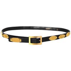 Chanel 1995 Black and Goldtone Oval Medallion Belt Sz 70