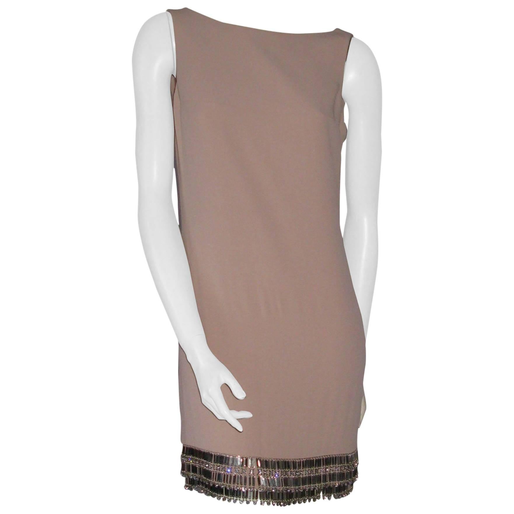 AZZARO Kurzes rosafarbenes Kleid, Größe 38 FR