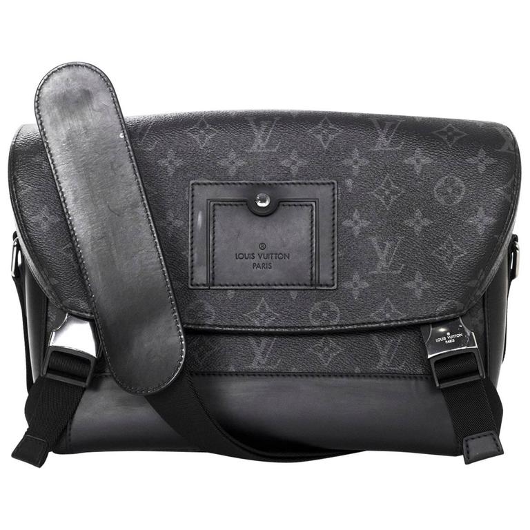 Louis Vuitton Black Monogram Messenger PM Voyager Bag
