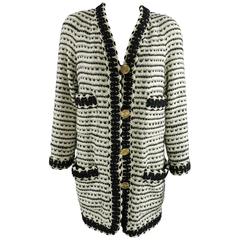 Chanel Vintage 1980's Thick Tweed Ivory and Black CC logo Jacket