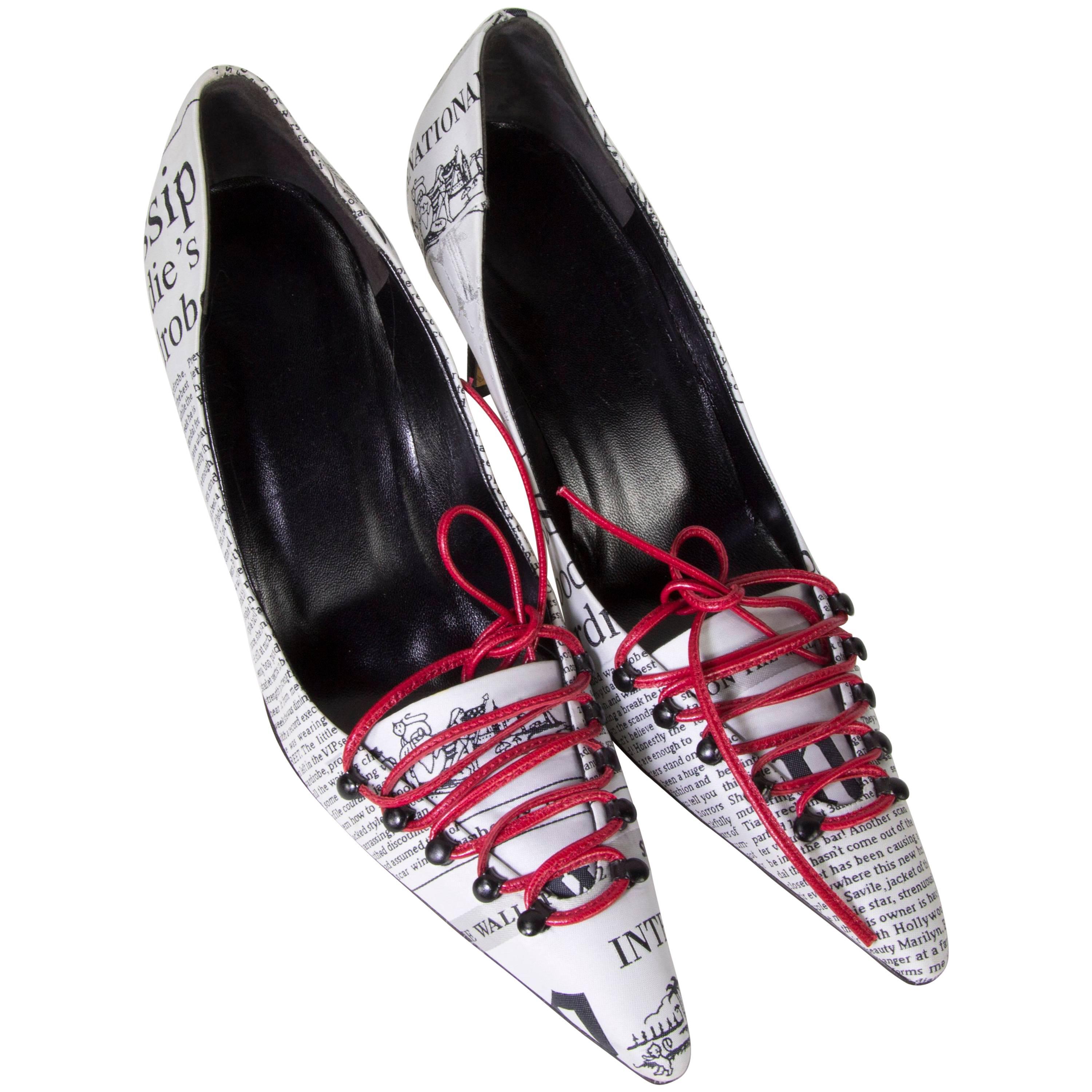 Vero Cuoio Shoes Suede Leather and Silk Magazine Newspaper Print Pumps