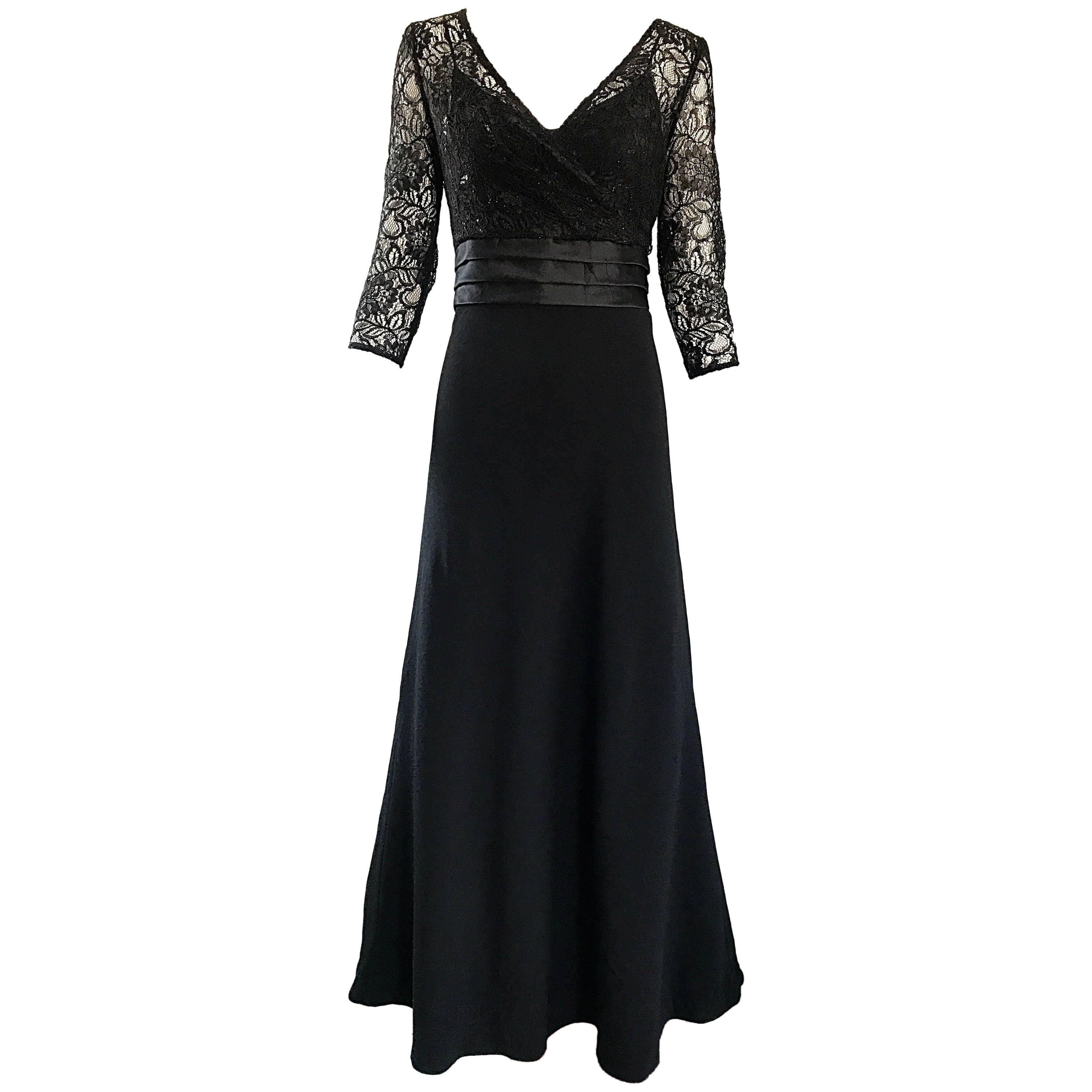 Badgley Mischka Beautiful Black Lace 3/4 Sleeves Size 8 Vintage Gown, 1990s   For Sale