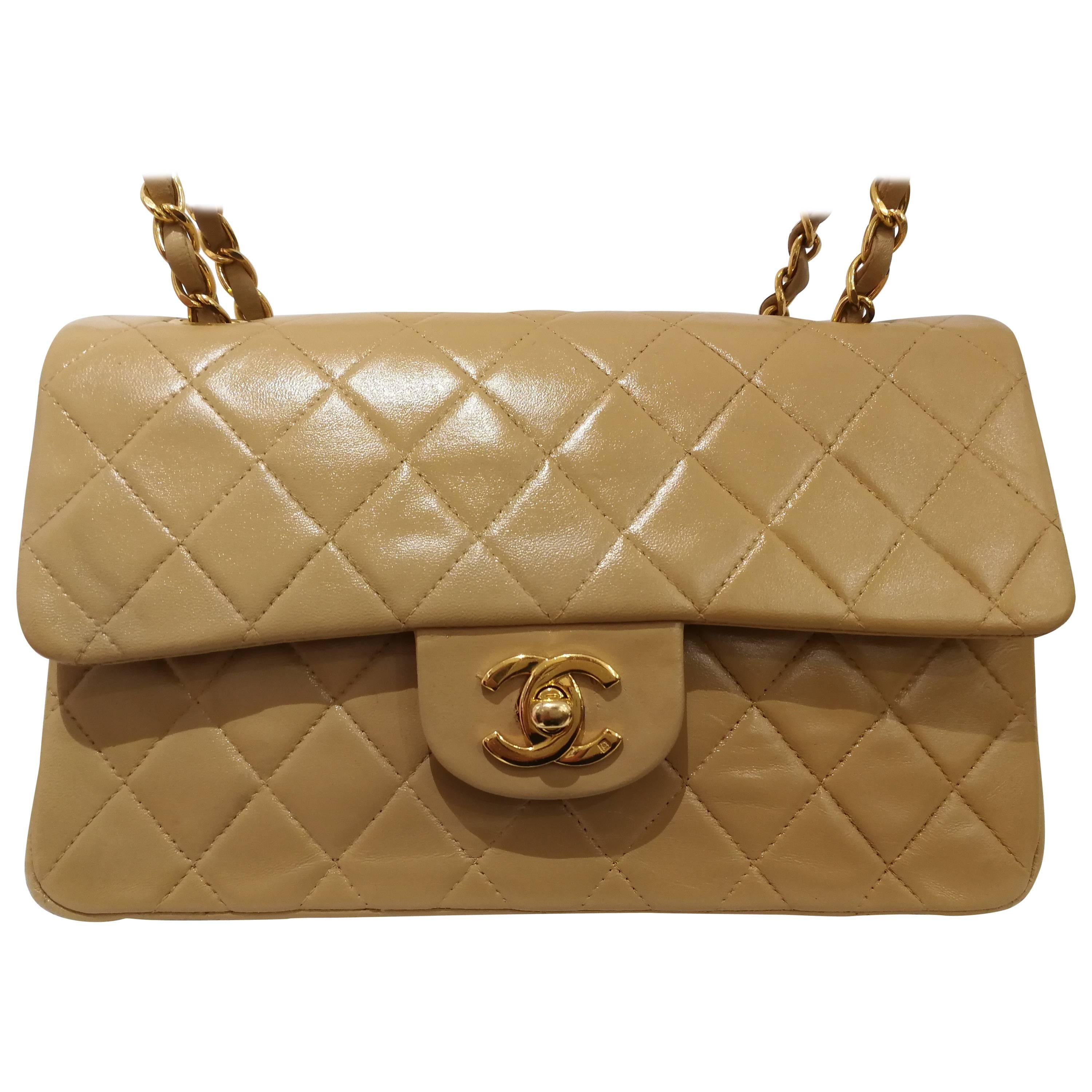 Chanel beije gold hardware 2.55 shoulder bag