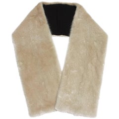 New GUCCI $2200 MINK Classic Beige Long Stole Scarf Wrap 50" x 7"