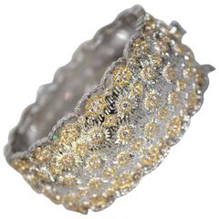 Extraordinary Two Tone Filigree Bracelet in Rhodium and Yellow Gold 11