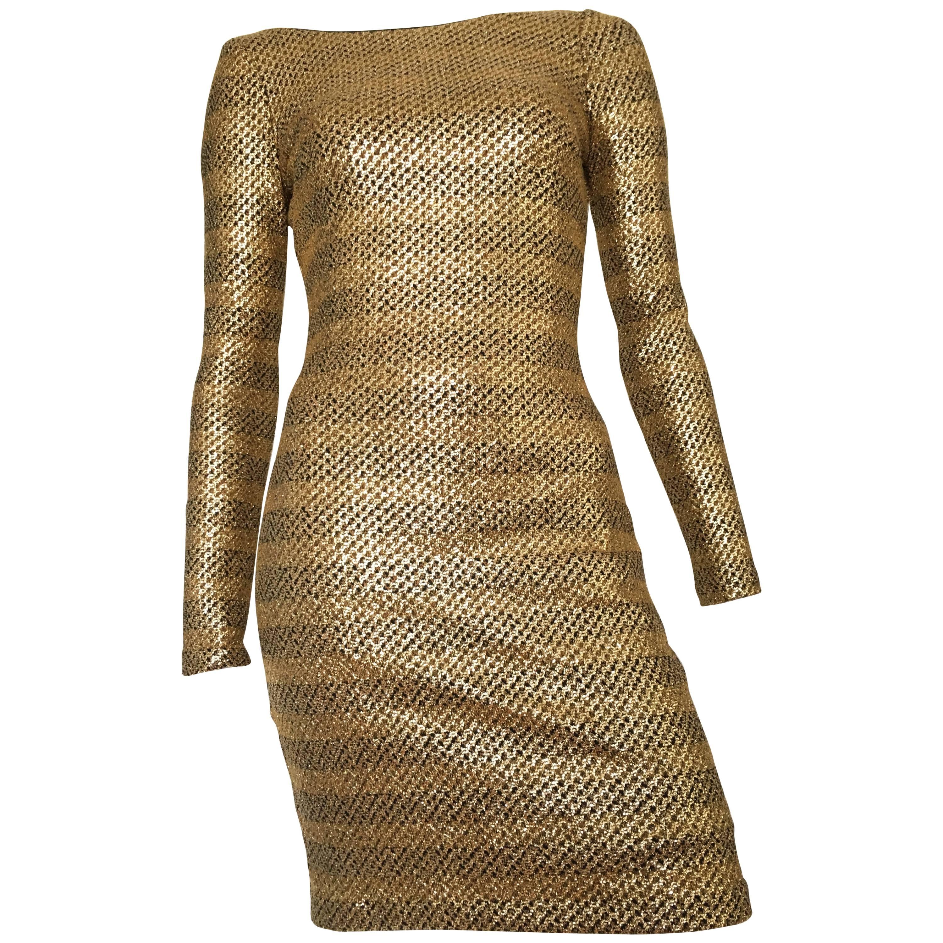 Badgley Mischka Gold Metallic Stretch Cocktail Dress Size 2 / 4. For Sale