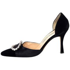 Manolo Blahnik Black Velvet & Satin D'Orsay Pumps w/ Crystal Buckle Sz 38.5 7