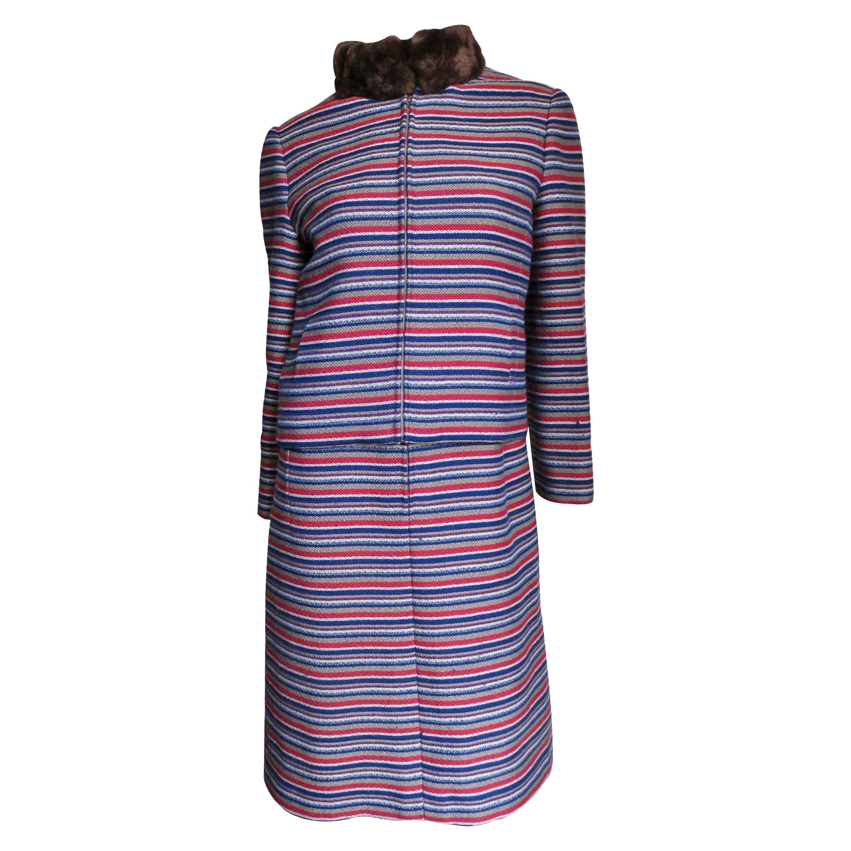 1960er Jahre Kleid und Jacke mit Pelzbesatz von Nina Ricci  im Angebot