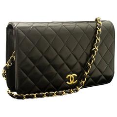 CHANEL Chain Shoulder Bag Clutch Black Quilted Flap Lambskin Purse 12