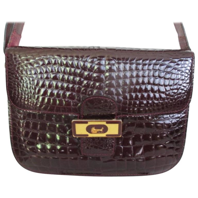 bordeaux crocodile alligator print leather bag For Sale at 1stdibs