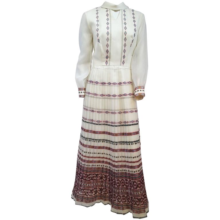70s Shaheen Print White Maxi Dress For Sale at 1stdibs