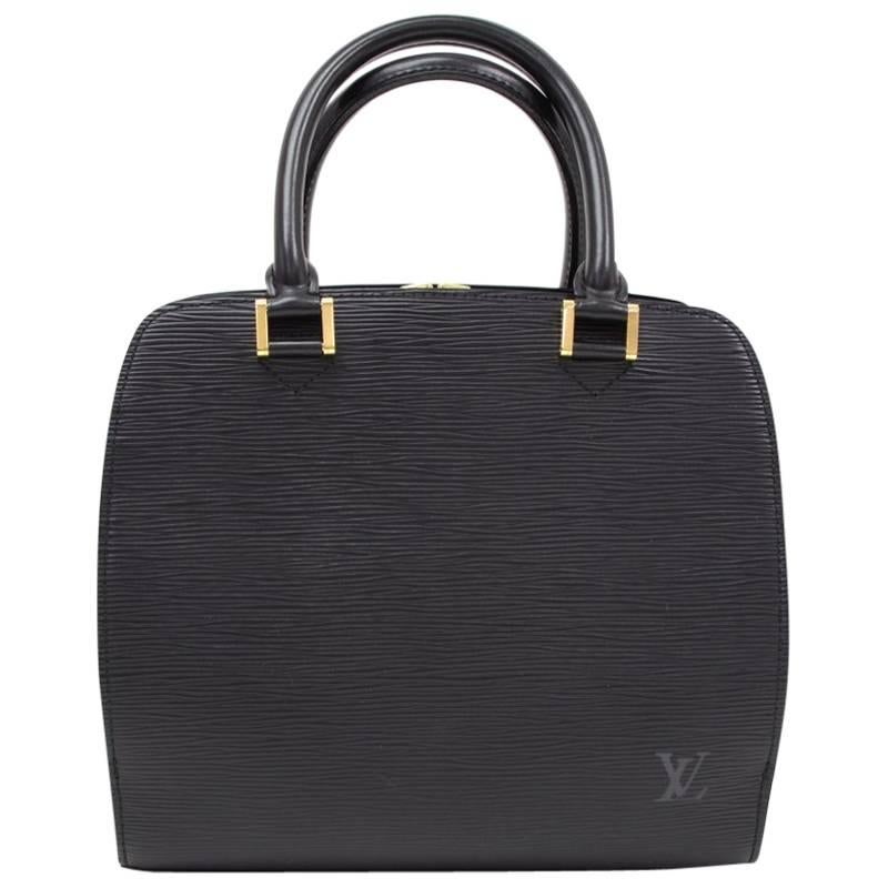 Louis Vuitton Pont Neuf Black Epi Leather Hand Bag