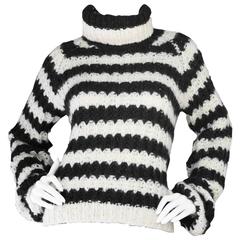 Chloe Cream & Navy Wool Turtleneck Knit Sweater sz S rt. $415 7