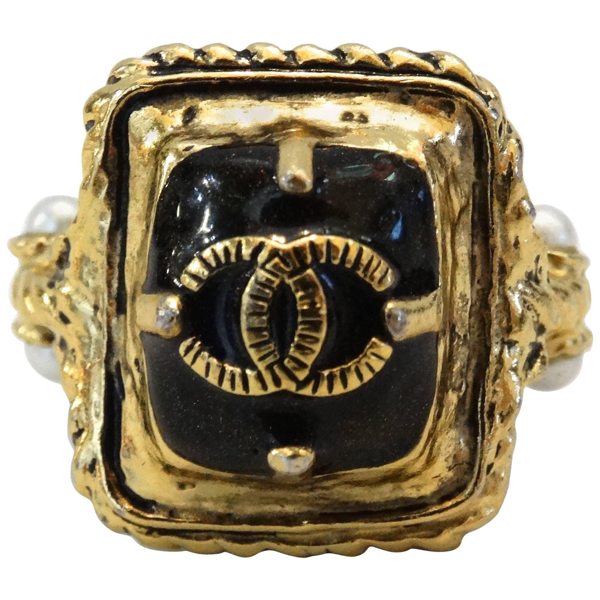 Limited 2011 Chanel Gold 
Black Enamel Cocktail Ring sz 7