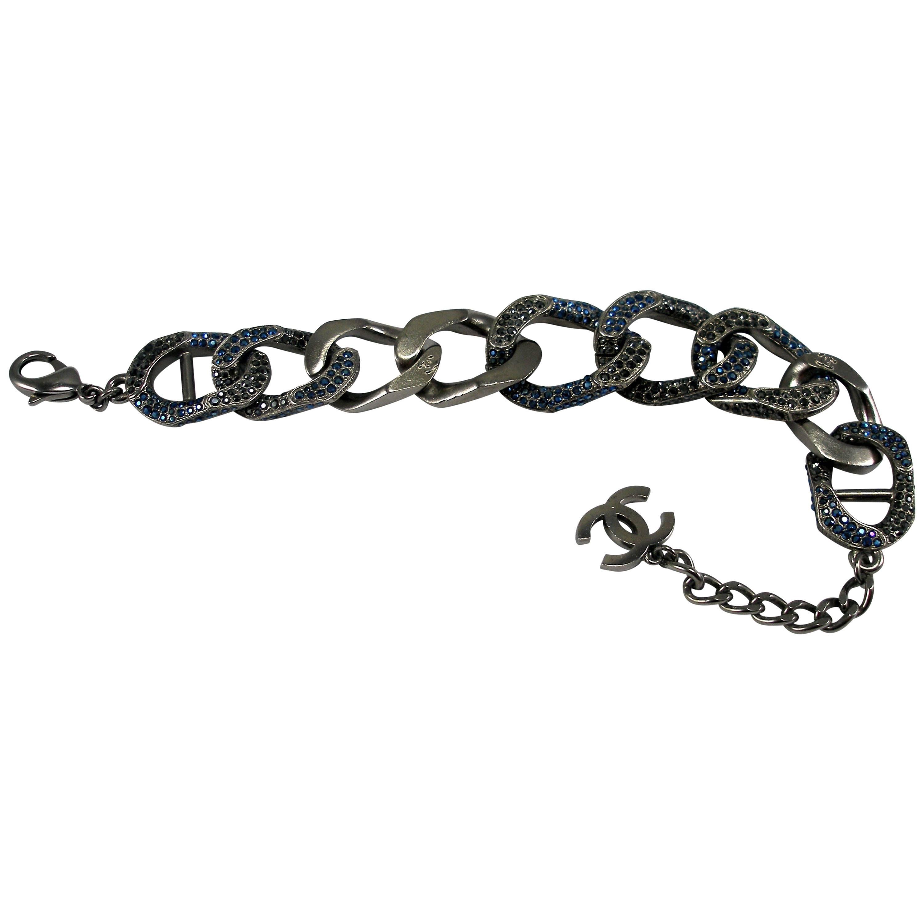 Gorgeous Chanel CC Logo Chaine Bracelet  For Sale