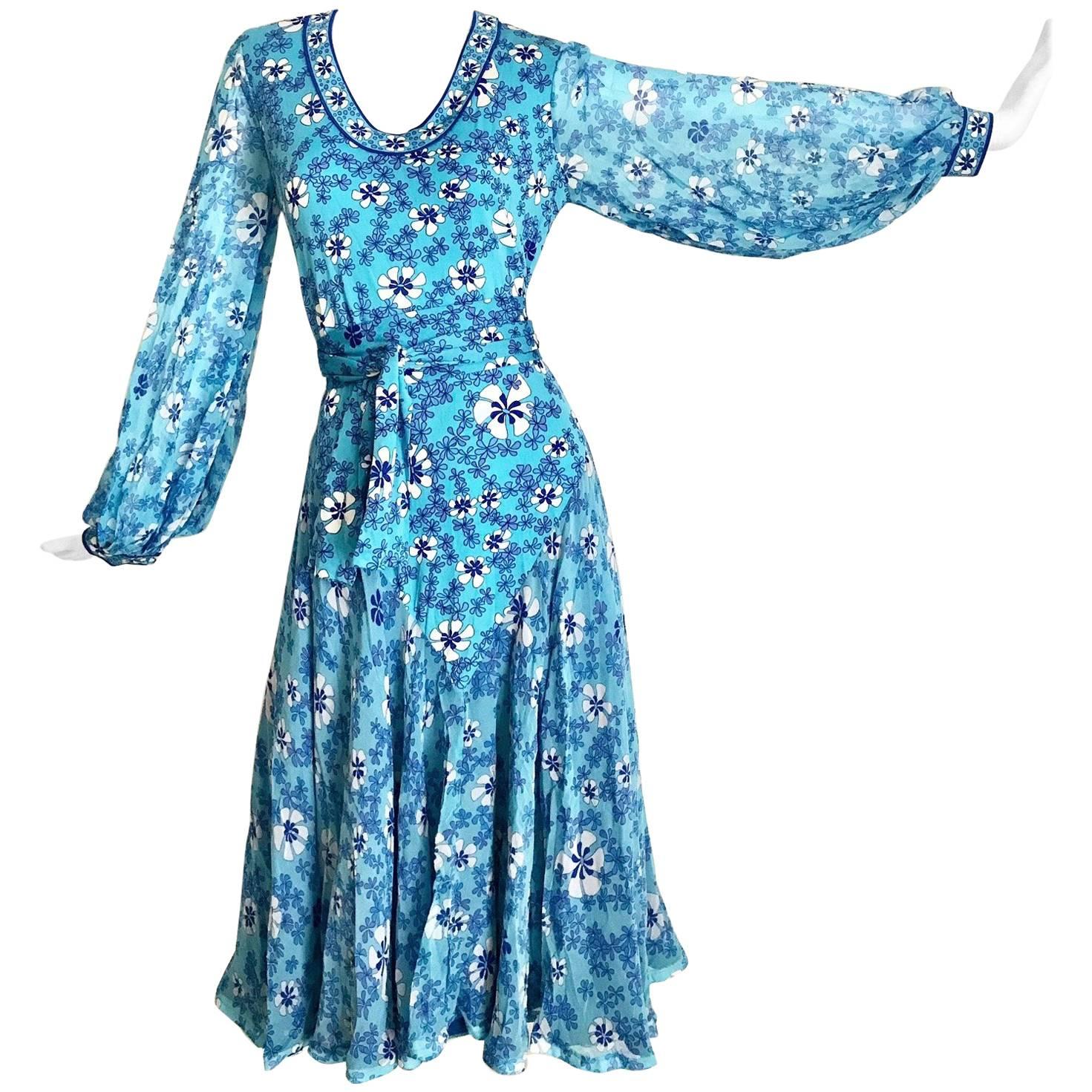 1970s Light silk jersey Bessi blue and white floral  print summer dress
