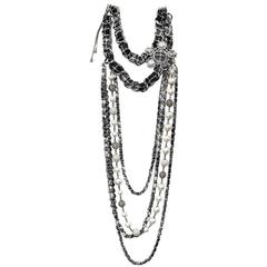 CHANEL Long Chain Necklace 'Paris-Edinburgh' in Tweed and Glass Pearls 5