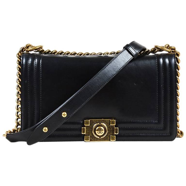 Chanel Black Lambskin Leather "Old Medium Boy" Chain Link Shoulder Bag For Sale
