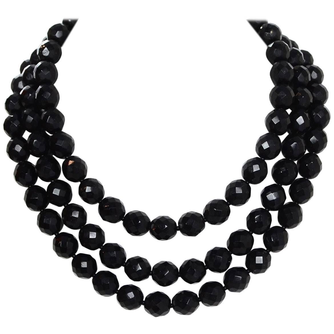 Miriam Haskell Black Beaded Multi-Strand Necklace

Color: Black
Materials: Beads
Closure/Opening: Hook and eye
Stamp: Miriam Haskell
Overall Condition: Excellent pre-owned condition, slight tarnish at closure

Measurements: 
Length: 19"