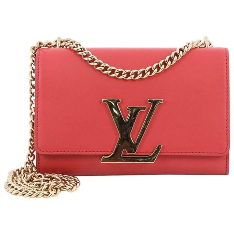 Louis Vuitton Chain Louise Clutch Leather MM at 1stDibs