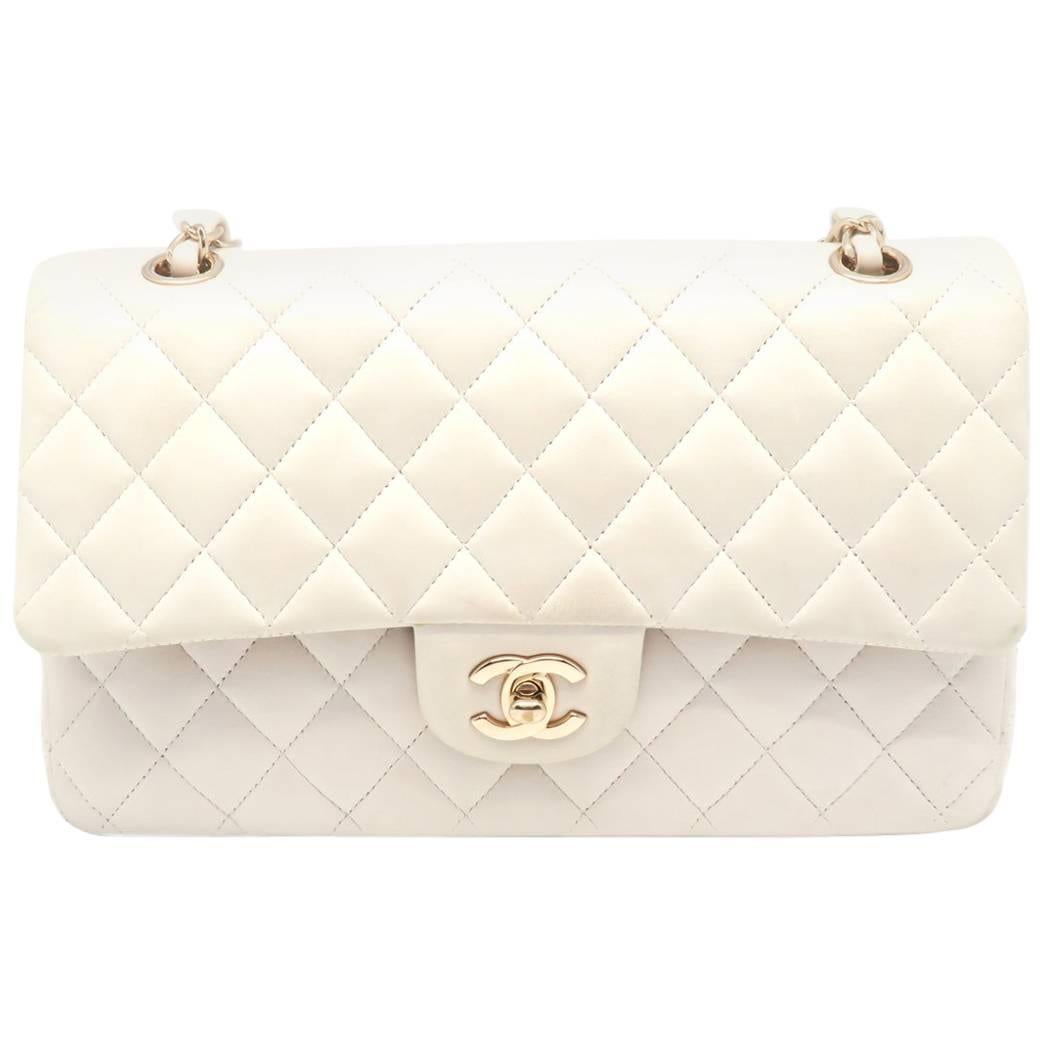 Chanel Classic Double Flap White Quilted Lambskin Leather Gold Metal Handbag For Sale