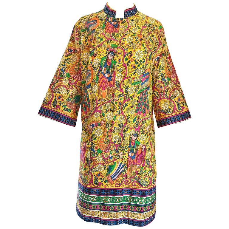 Amazing 1960s Asian Empress Novelty Print Cotton Vintage 60s Tunic Amazing 1960s Asian Empress Novelty Print Cotton Vintage 60s Tunic Dress For