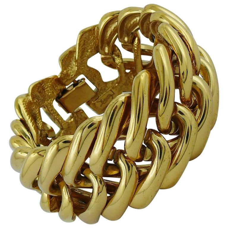 Yves Saint Laurent YSL Vintage Classic Gold Toned Curb Chain Bracelet For  Sale at 1stDibs | ysl chain bracelet, saint laurent curb chain bracelet, ysl  gold bracelet
