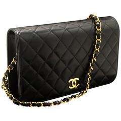 CHANEL Chain Shoulder Bag Clutch Black Quilted Flap Lambskin Gold 1
