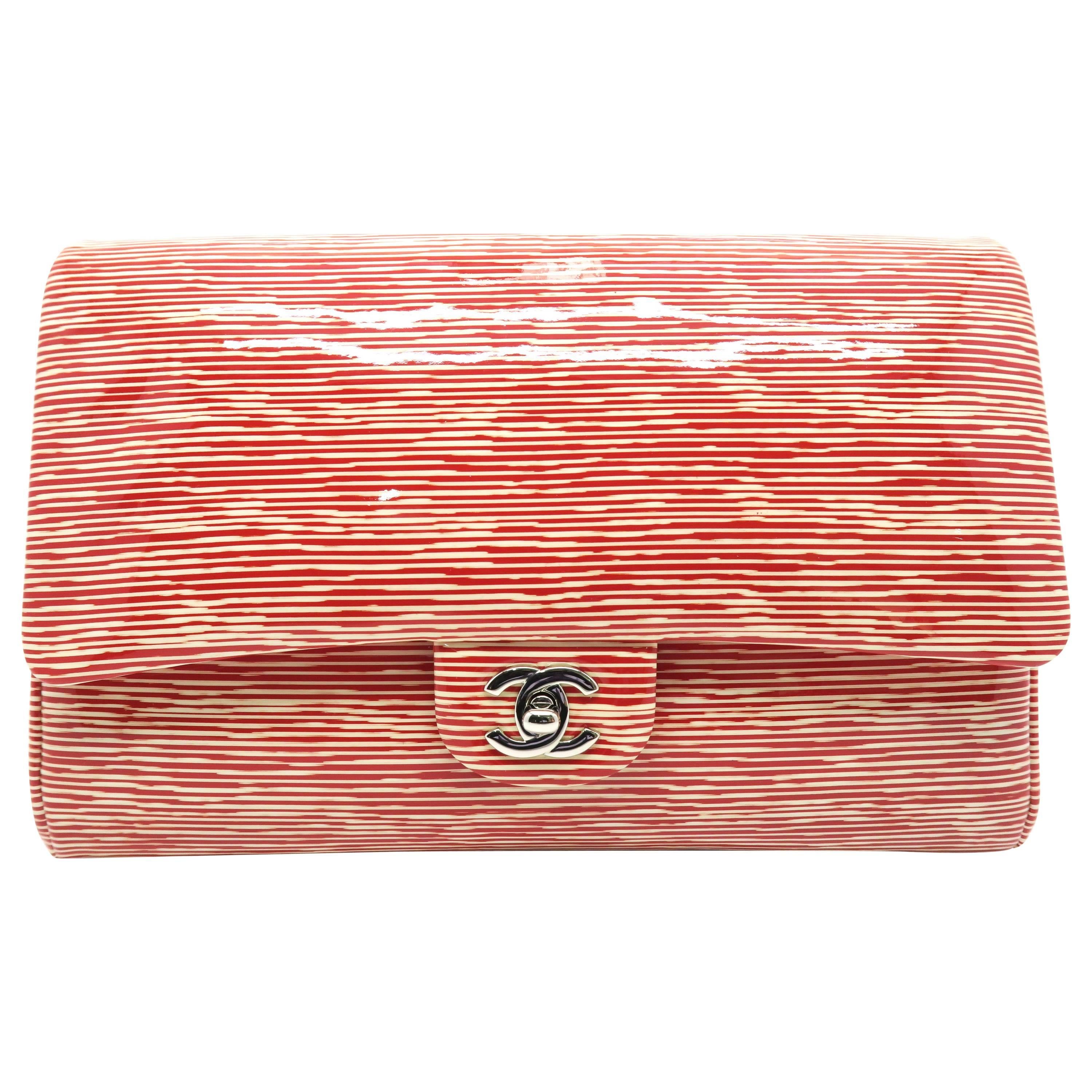 Chanel Red/ White Patent Leather Clutch With Chain Shoulder Bag For Sale