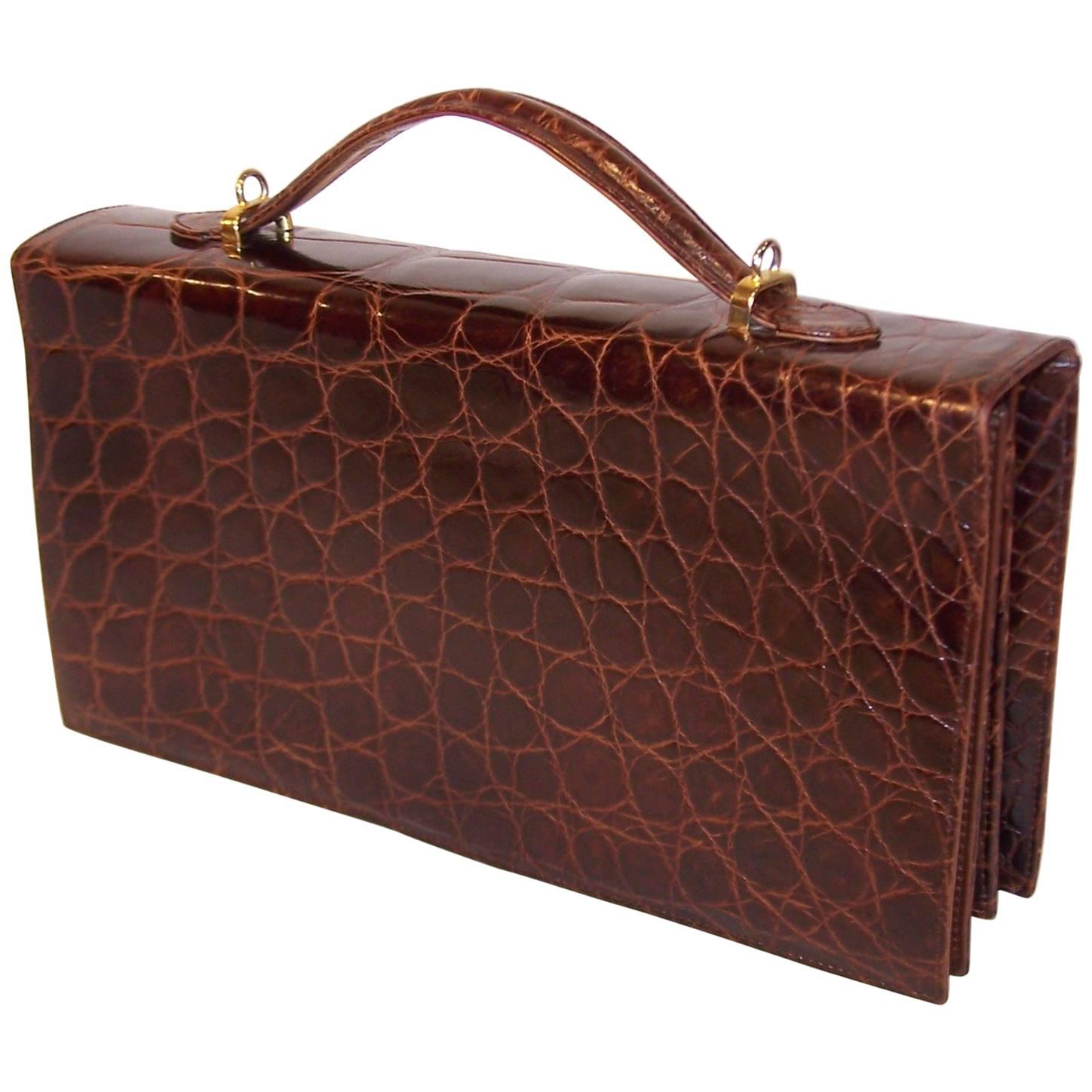 Versatile 1970's Saks Fifth Avenue Italian Brown Alligator Handbag