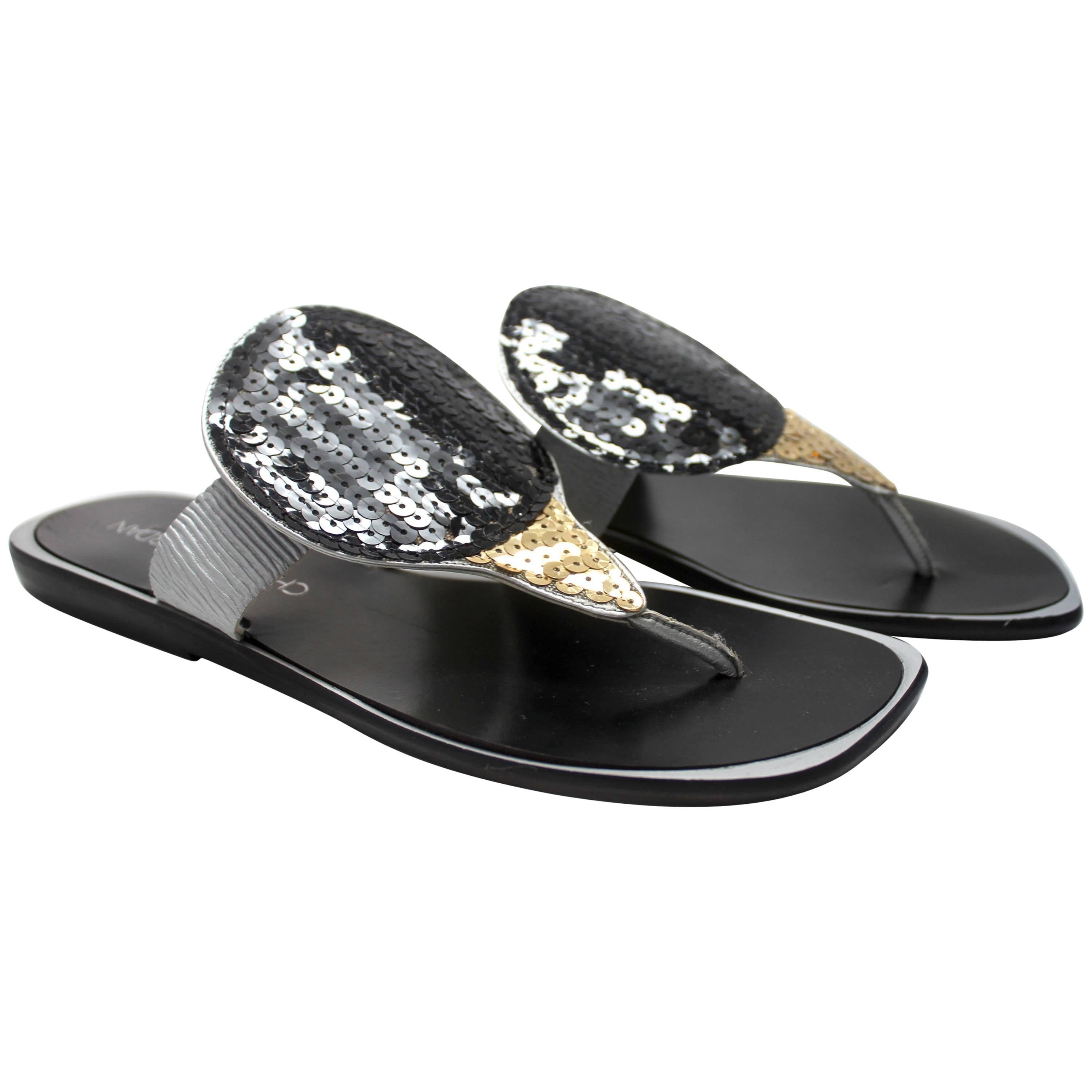 1990 Charles Jourdan Futuristic Black and Gold Sequin Sandals For Sale