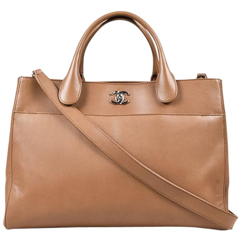Chanel Tan Brown Caviar Leather Top Handle "Executive Cerf" Tote Bag For Sale