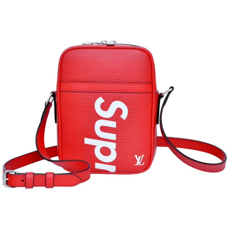 Supreme Louis Vuitton Red Shoulder Bag Danube RARE Pop-Up Exclusive NEW ...