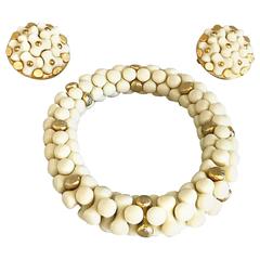 1960s. Trifari Signed Ivory and Gold Vintage 60s Clip On Earrings and Bracelet 2