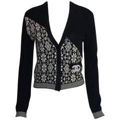 Chanel Monochrome CC Logo Cashmere Knit Cardigan 2