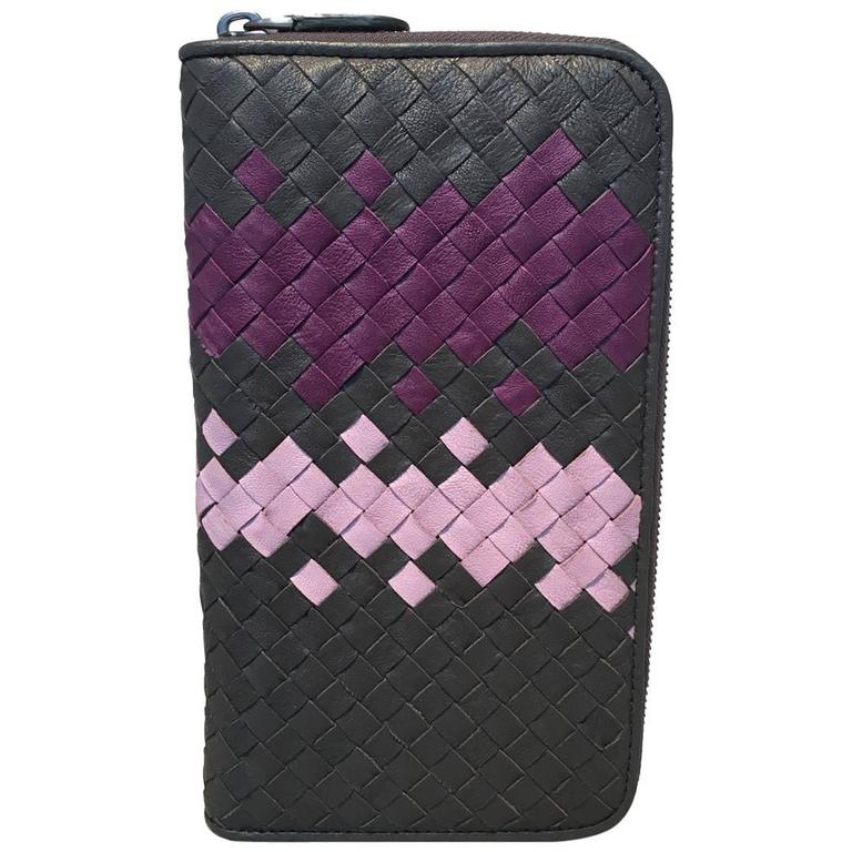 Bottega Veneta Woven Grey and Purple Leather Zip Wallet For Sale