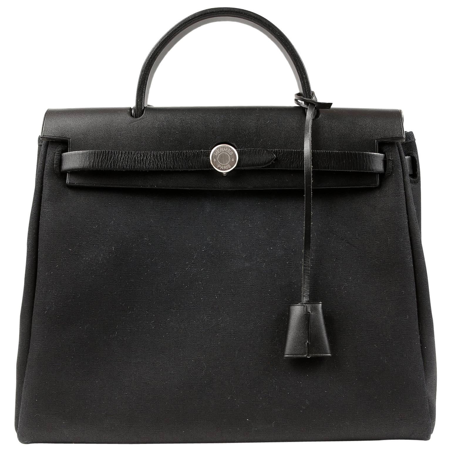 Hermès Black Toile Her Shoulder Bag