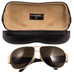 Chanel logo aviator sunglasses 2