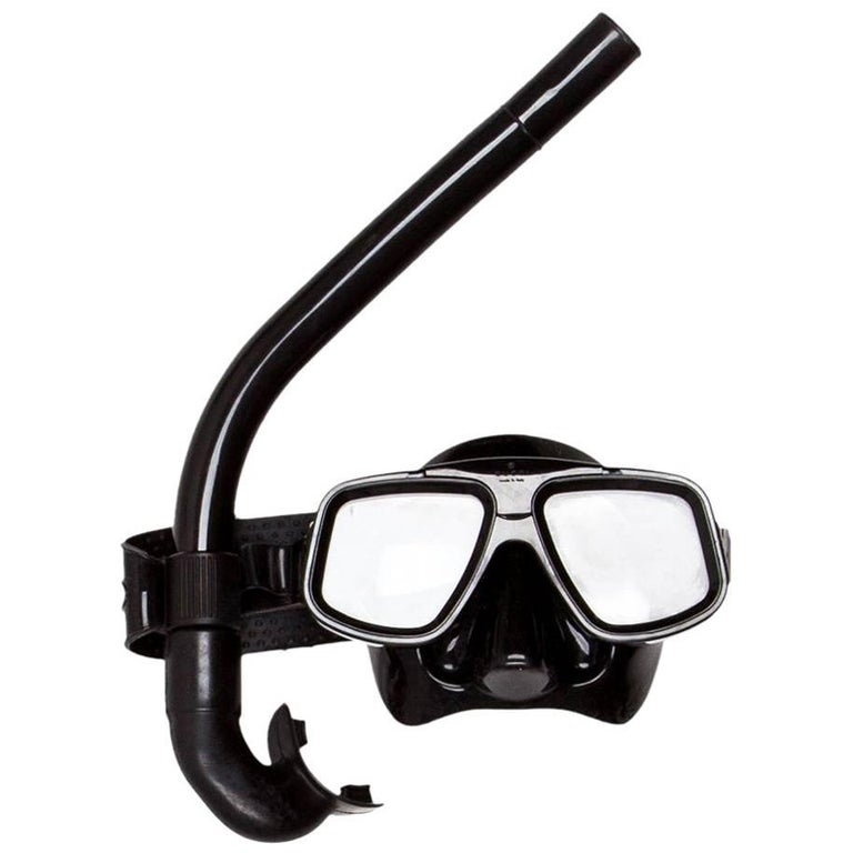 Tom Ford for Gucci S/S 1999 Black Resin Snorkel and Mask Set For Sale at  1stDibs