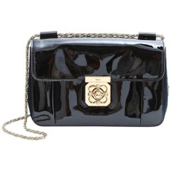 CHLOE Flap Bag in Navy Suede and Black Patent Leather 4