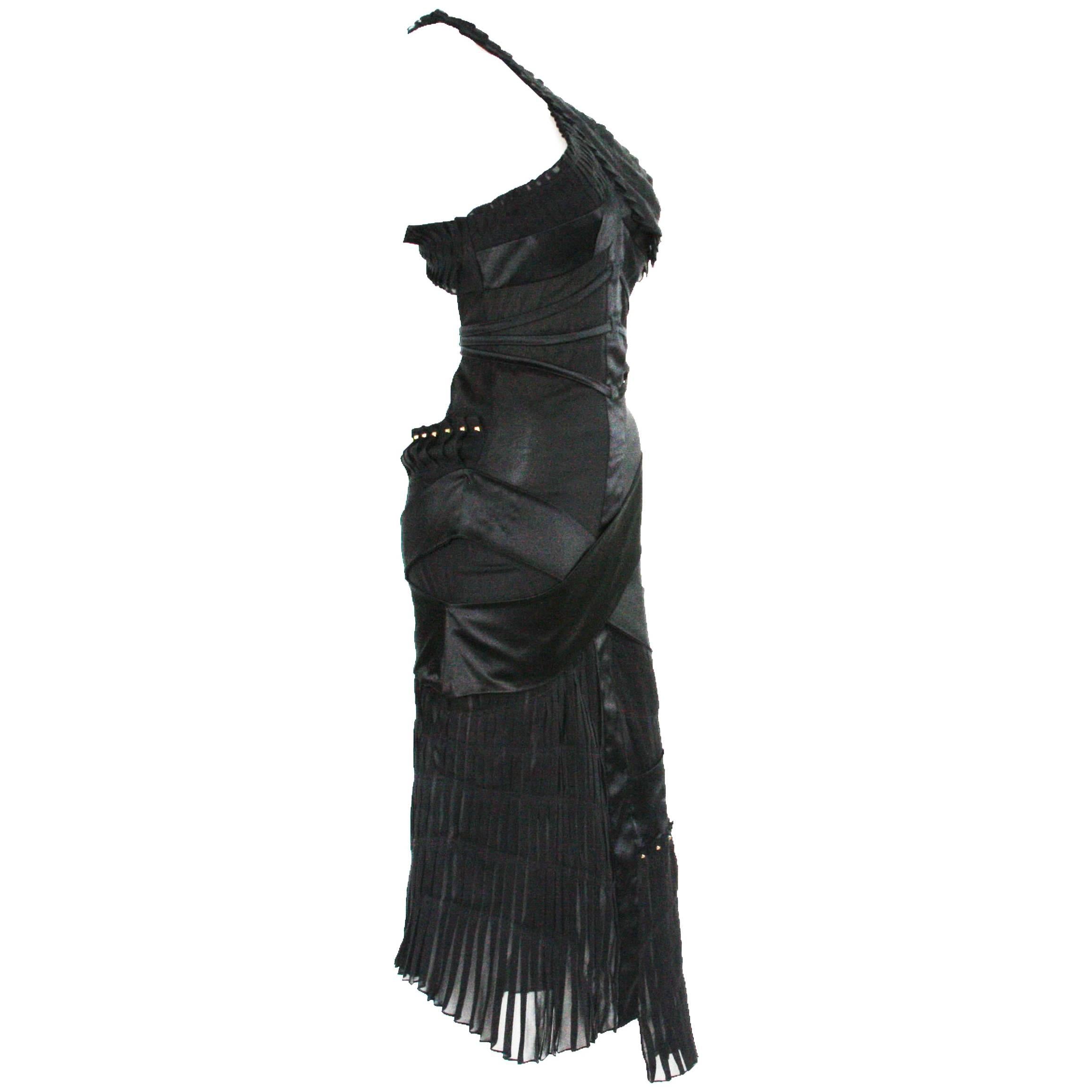 Tom Ford für Gucci 2003 Kollektion Cut Out Kleid mit offenem Rücken und Nieten It. 42 - US 6 im Angebot
