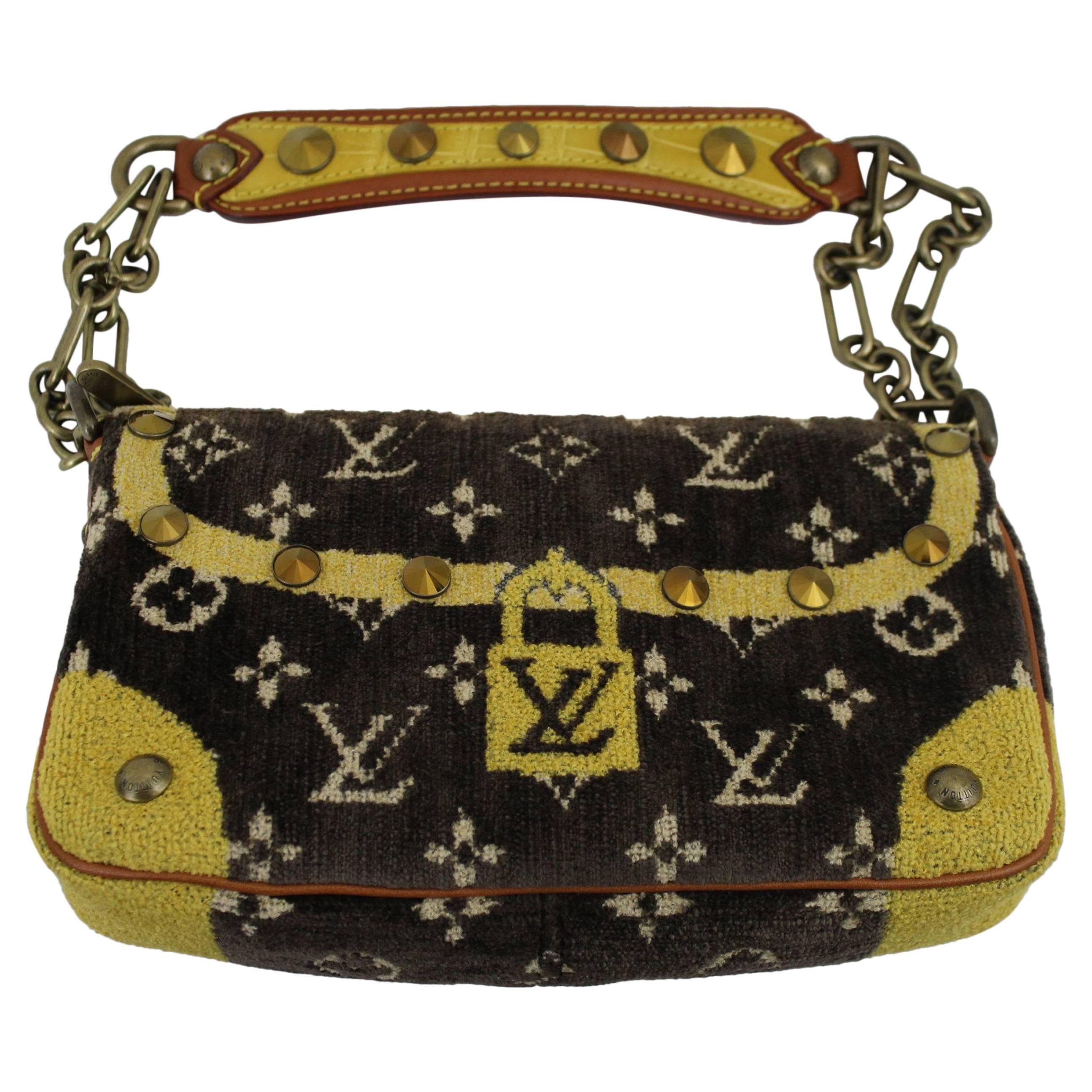 Limited Edition Louis Vuitton Fabric and crocodile Shoulder Bag